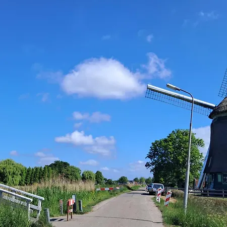 Glamping Tent Met Prive Sanitair Campismo de Luxo Hensbroek